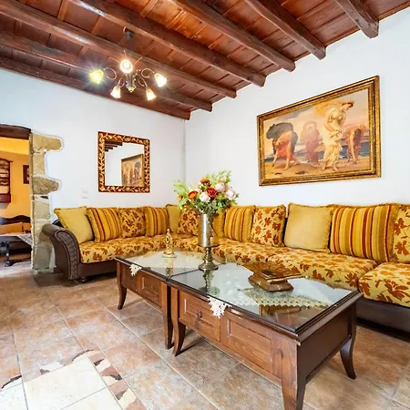 Holiday home Traditional Stone House Ariadne Near Matala Petrokefalion